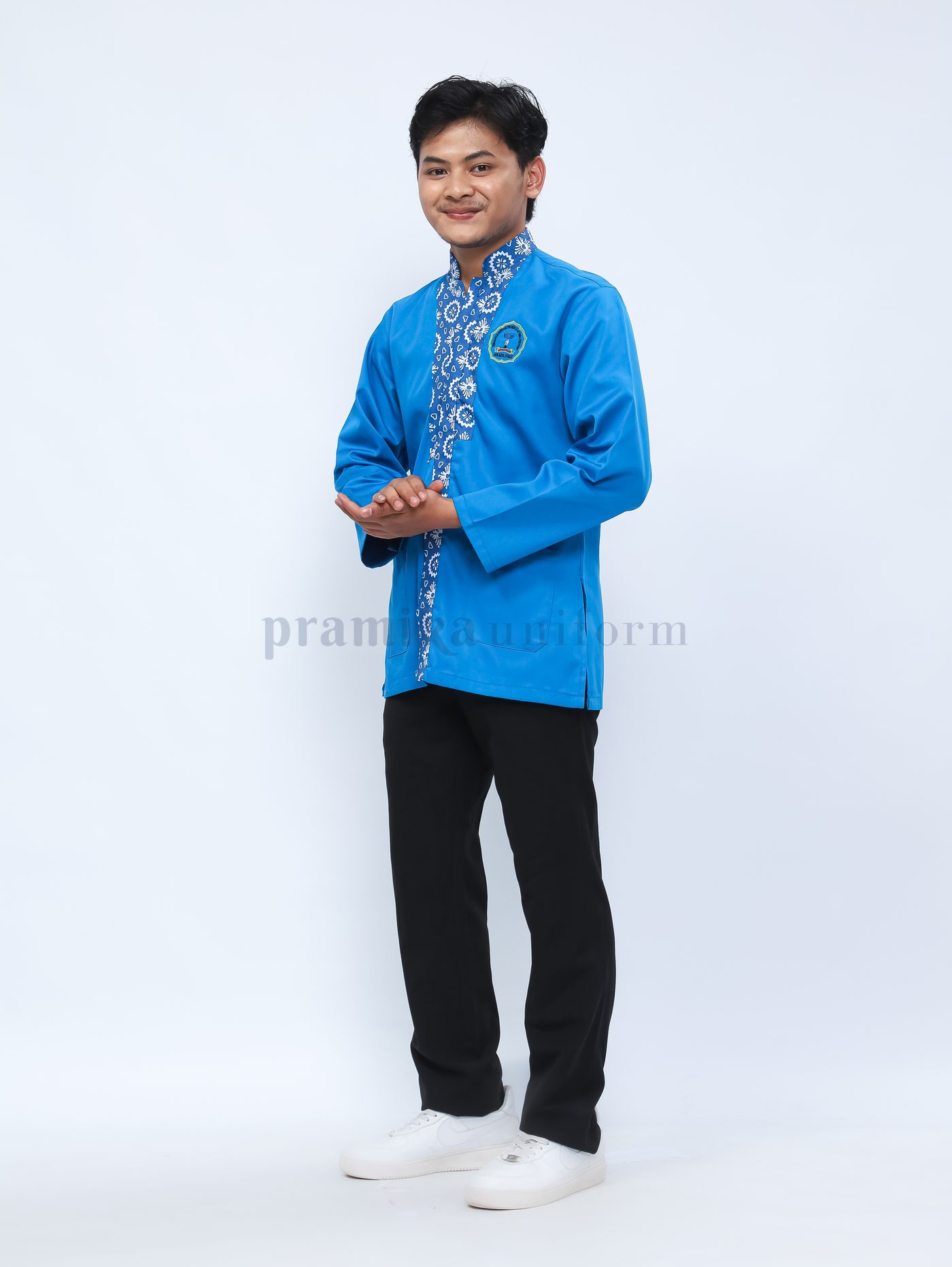 Seragam SMP Putih-Biru